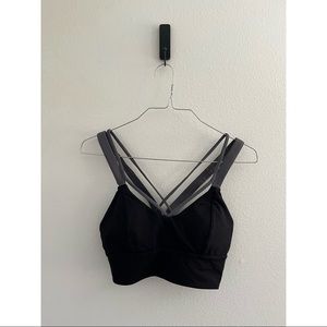 Lululemon • Strappy Sport Bra